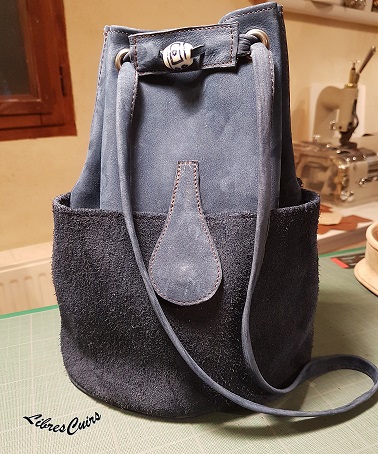 sac seau bleu